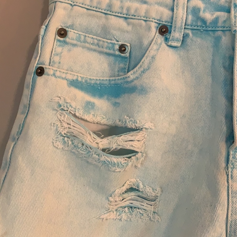 Jesse Jeans Denim Shorts - Picture 2 of 5